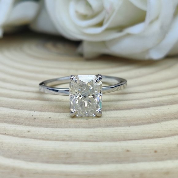 1.80Ct Radiant Cut Moissanite solitaire Ring Size 8.5 - Picture 4 of 5